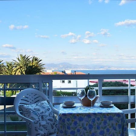 Apartamento Brasil Apartment ตอร์เรโมลิโนส ภายนอก รูปภาพ