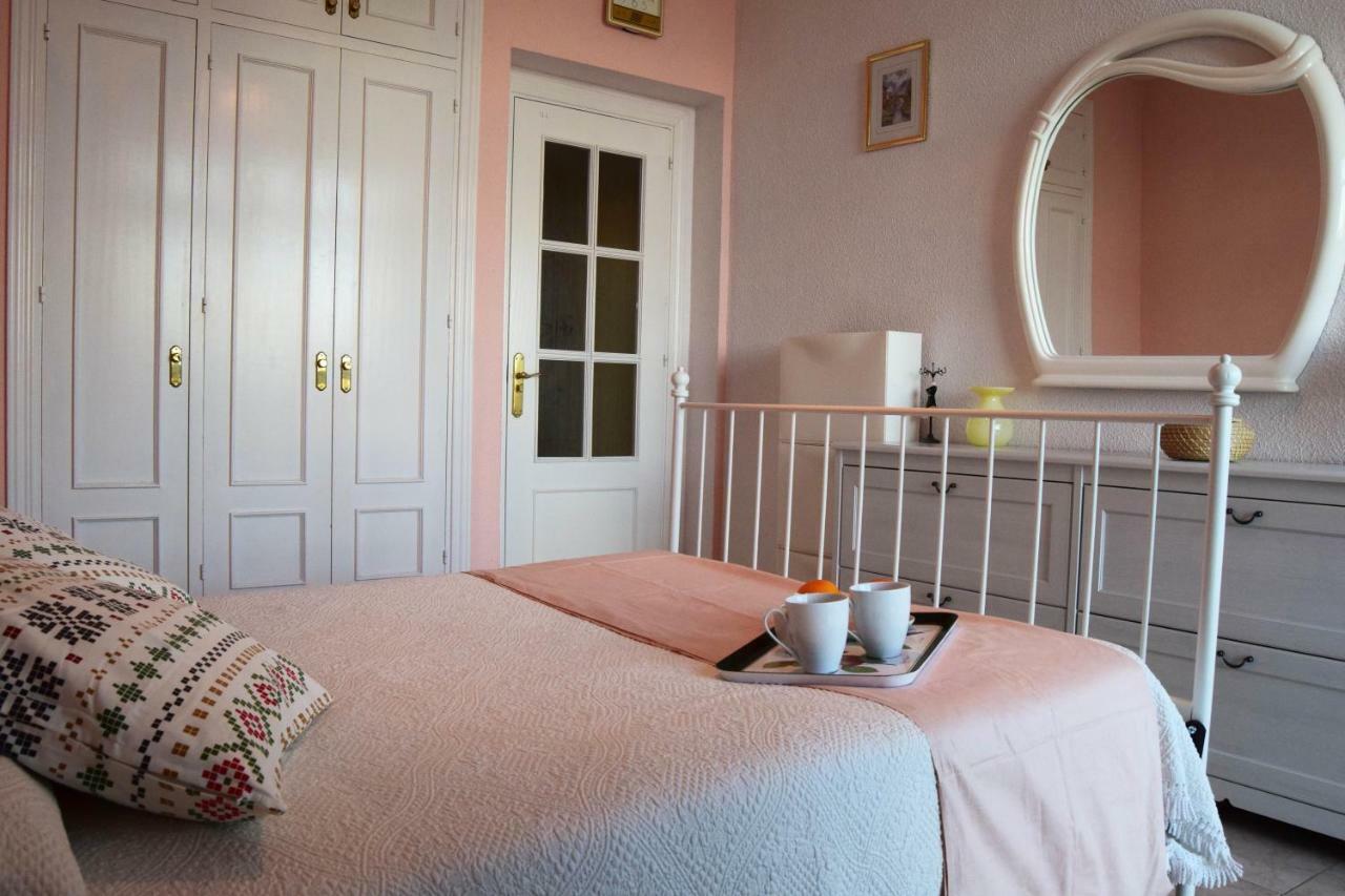 Apartamento Brasil Apartment ตอร์เรโมลิโนส ภายนอก รูปภาพ